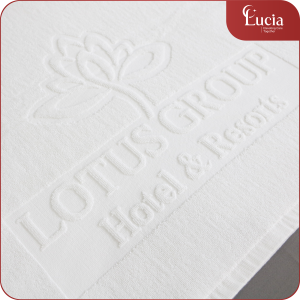 Khăn dệt logo khách sạn 3 sao và spa Lucia Bedding