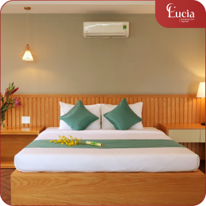 Tấm Trang Trí Giường Khách Sạn | Vải Gấm