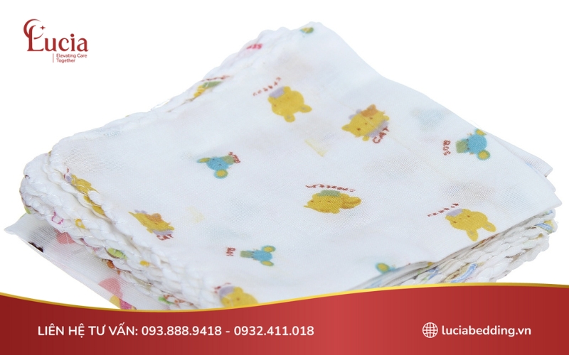 Sử dụng túi giặt chuyên dụng để không làm khăn bị khô cứng, xù lông