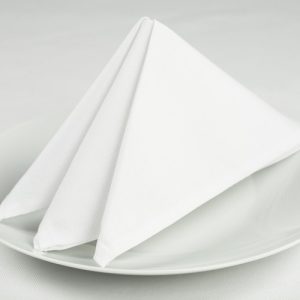 Khăn napkin hội nghị màu trắng gấp đứng thanh lịch dùng cho bàn tiệc