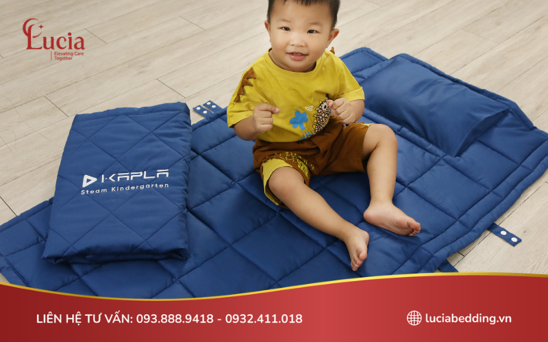 Kiểu gối may liền với nệm